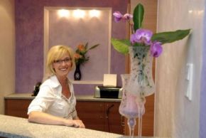  Hotel zur Krone  Вупперталь